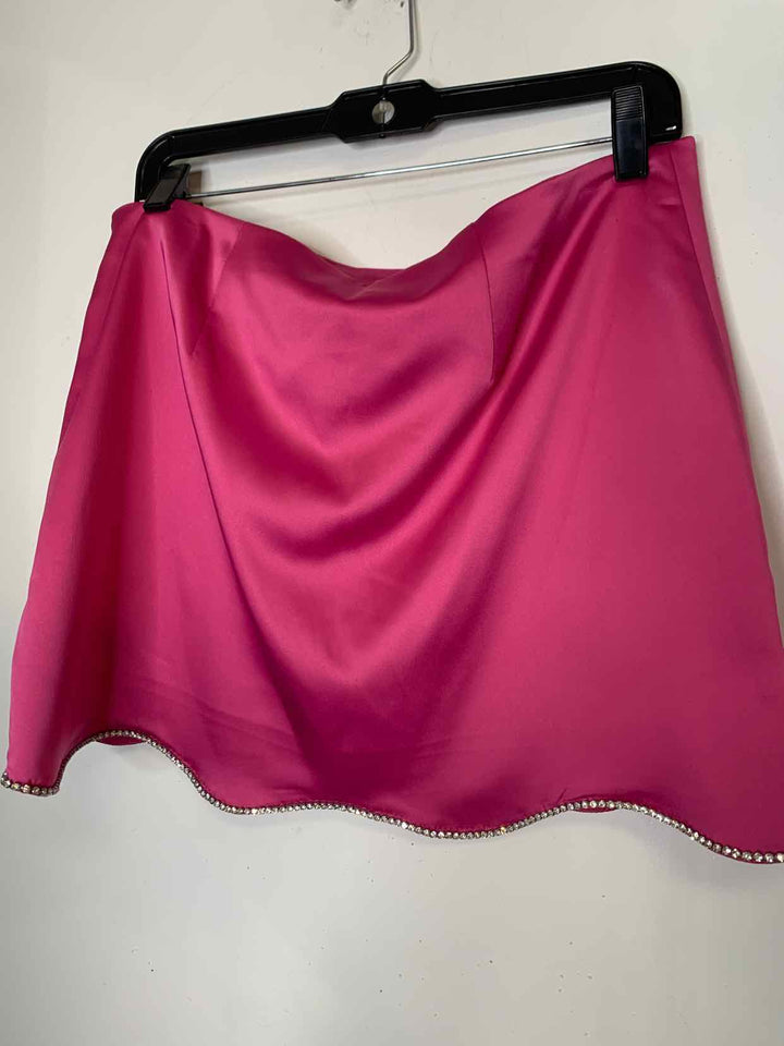 Women Size 12 Anthropologie Hot Pink mini skirt
