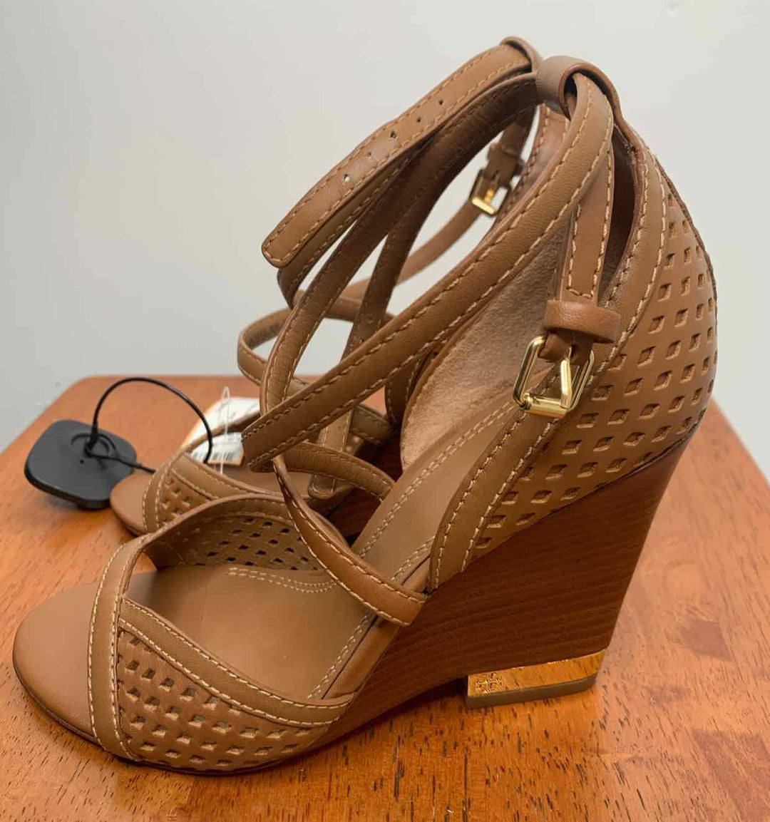 Tory Burch Brown W Shoe Size 5.5 wedge