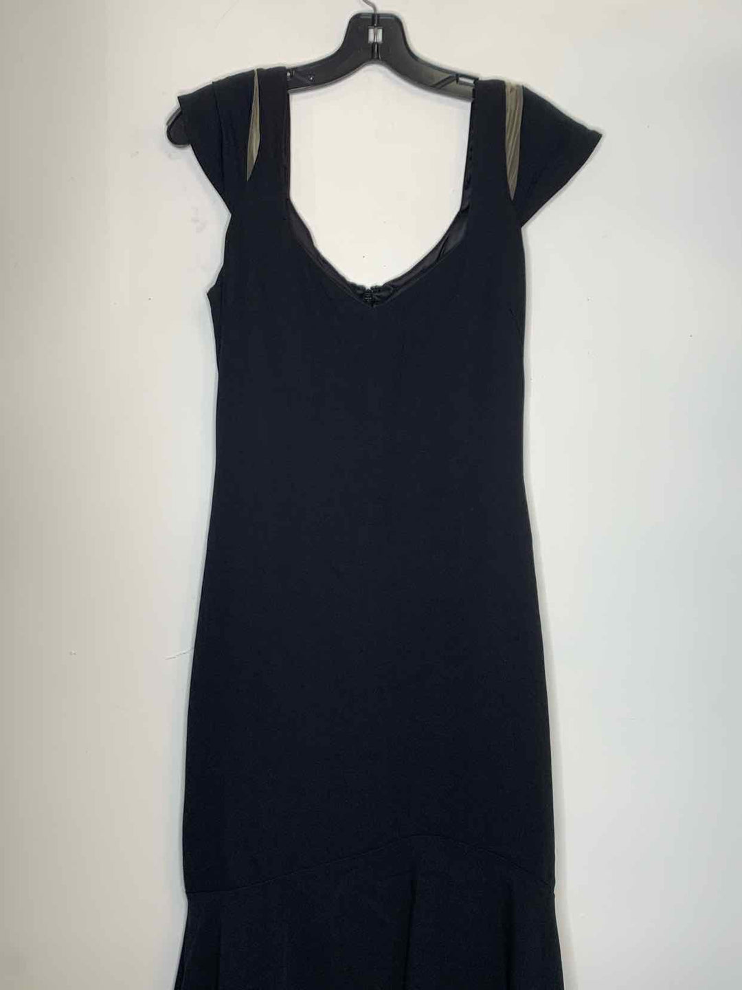 Women Size 10 Black sleeveless dress