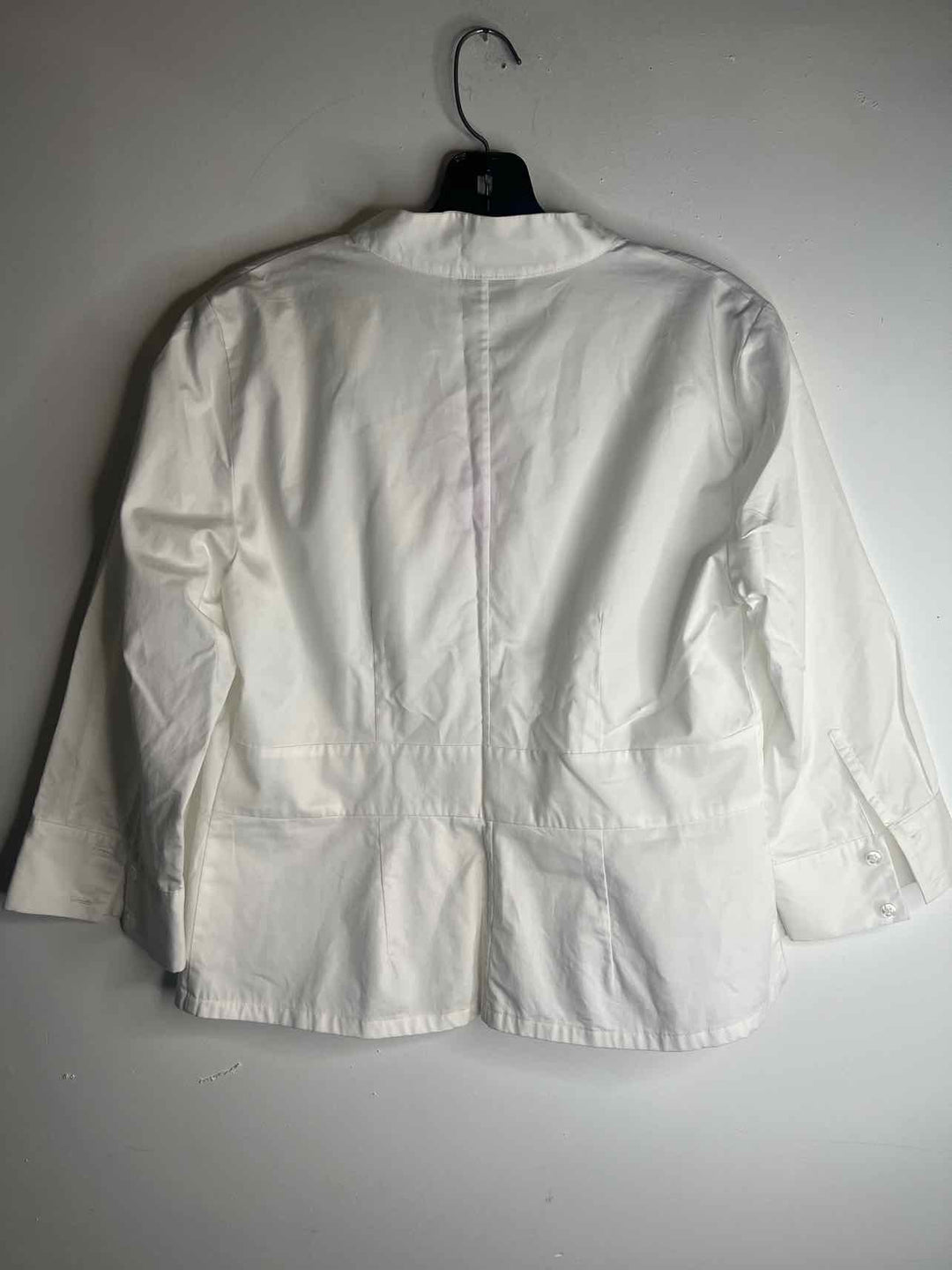 Talbots Women Size 12 White long sleeve top