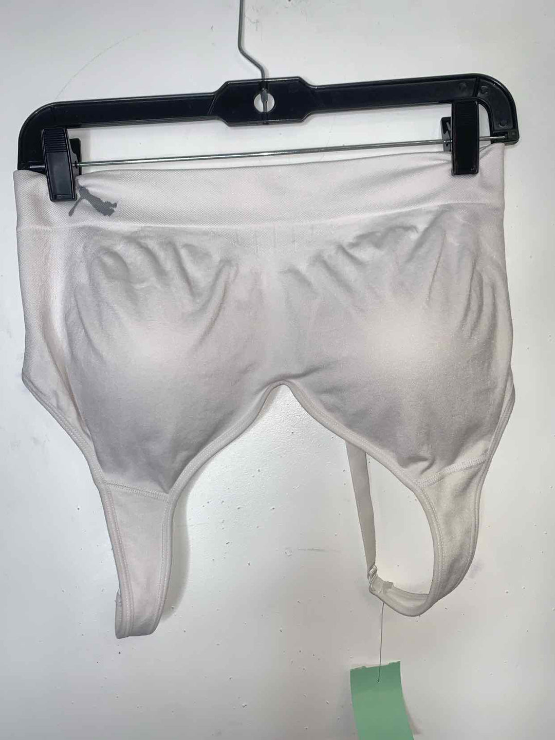 Puma Women Size XL White athletic top