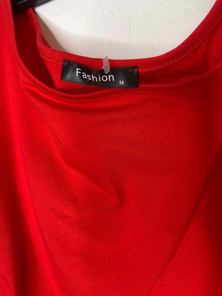 Women Size M Red sleeveless dress