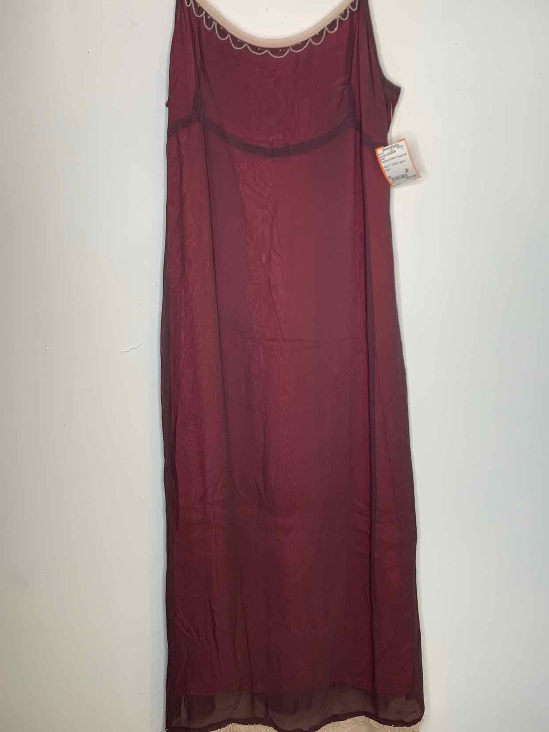 Women Size M ecote Burgundy spaghetti strap dress