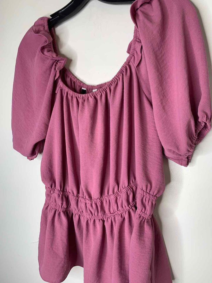 Nine West Women Size L Pink short sleeve top