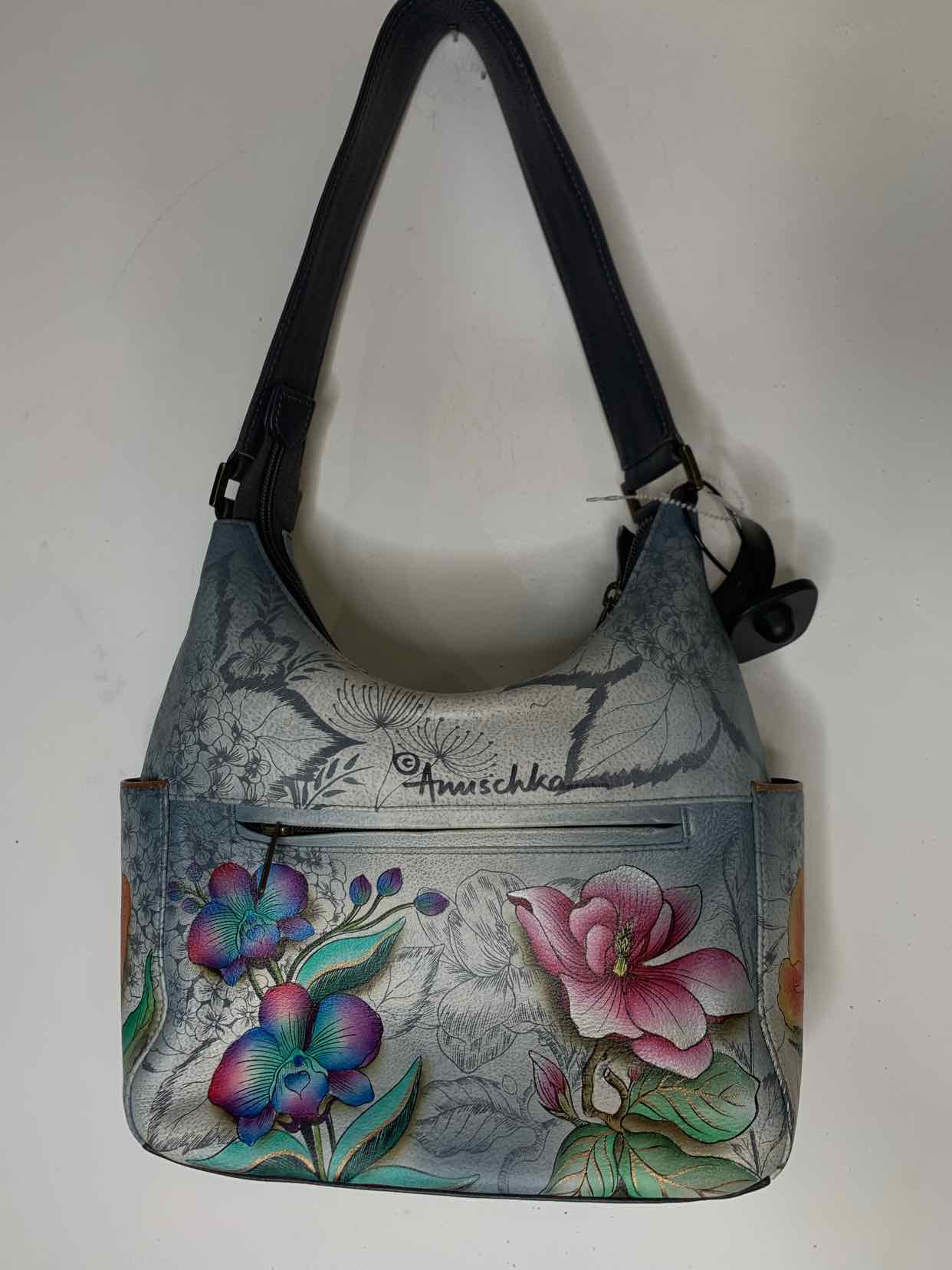 Anushka Back pack converting to purse Leather Hand Painted Art - Lion Pride – Anuschka main image 4