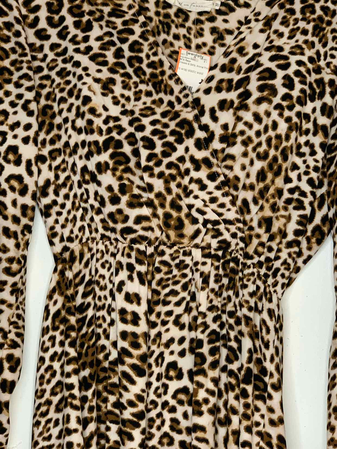Women Size M All In Favor Animal Print long sleeve dress