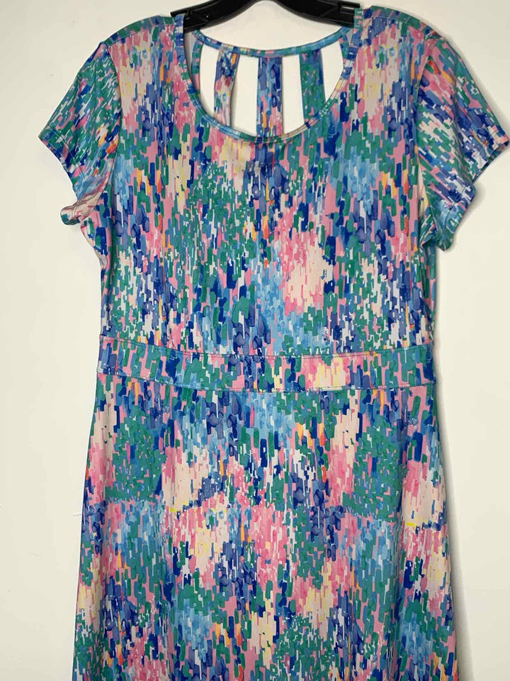 Women Size M Reel Legends Blue short sleeve