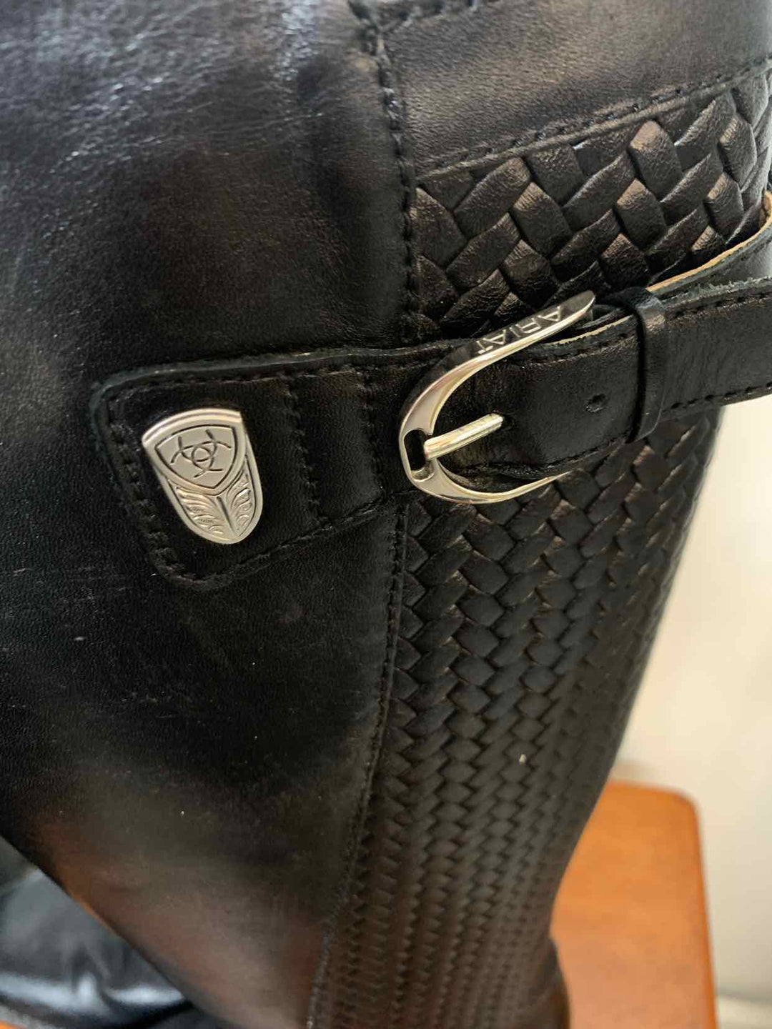 Ariat Black W Shoe Size 7 boots flat heel