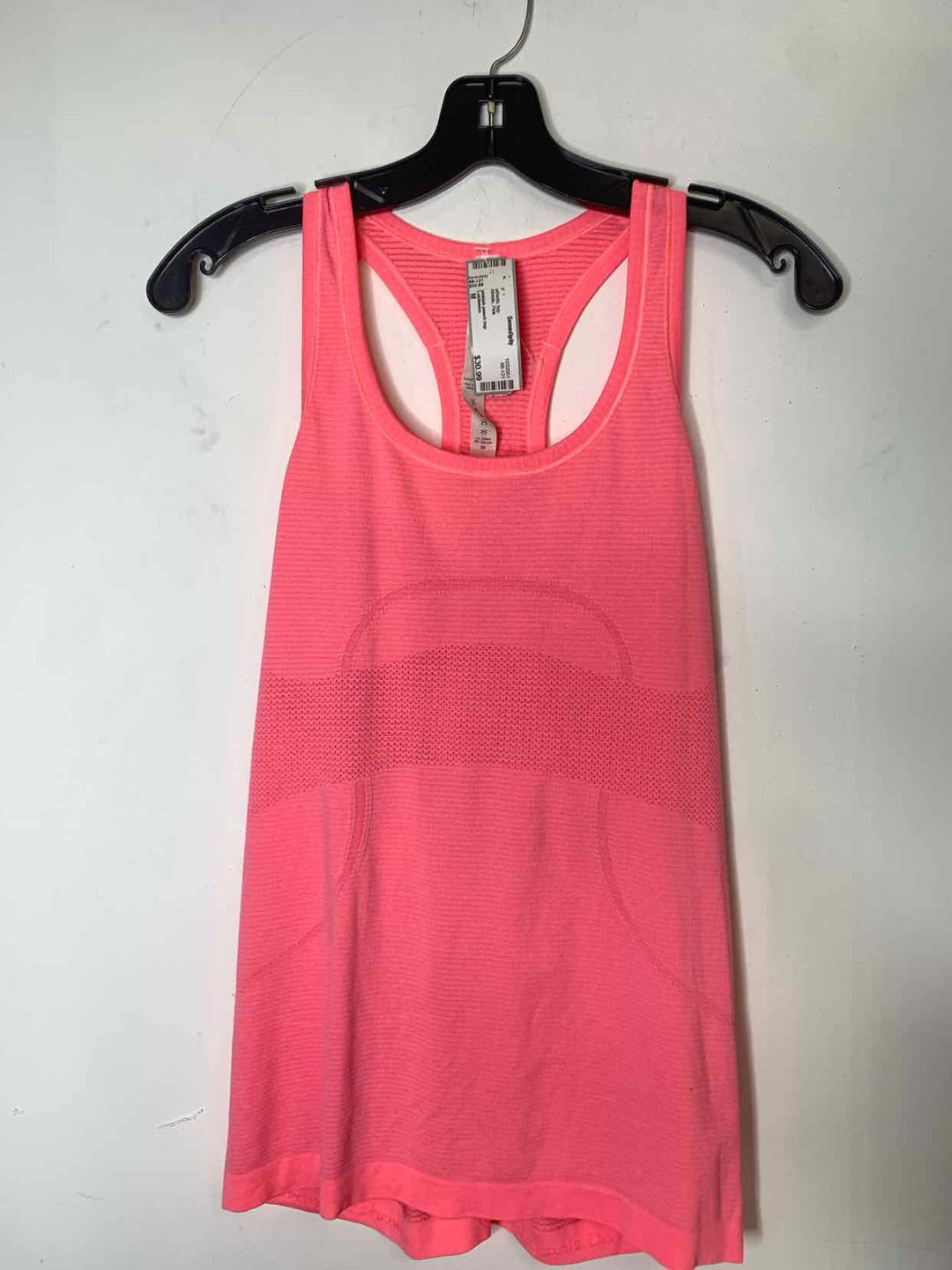 Lululemon Women Size M Pink athletic top