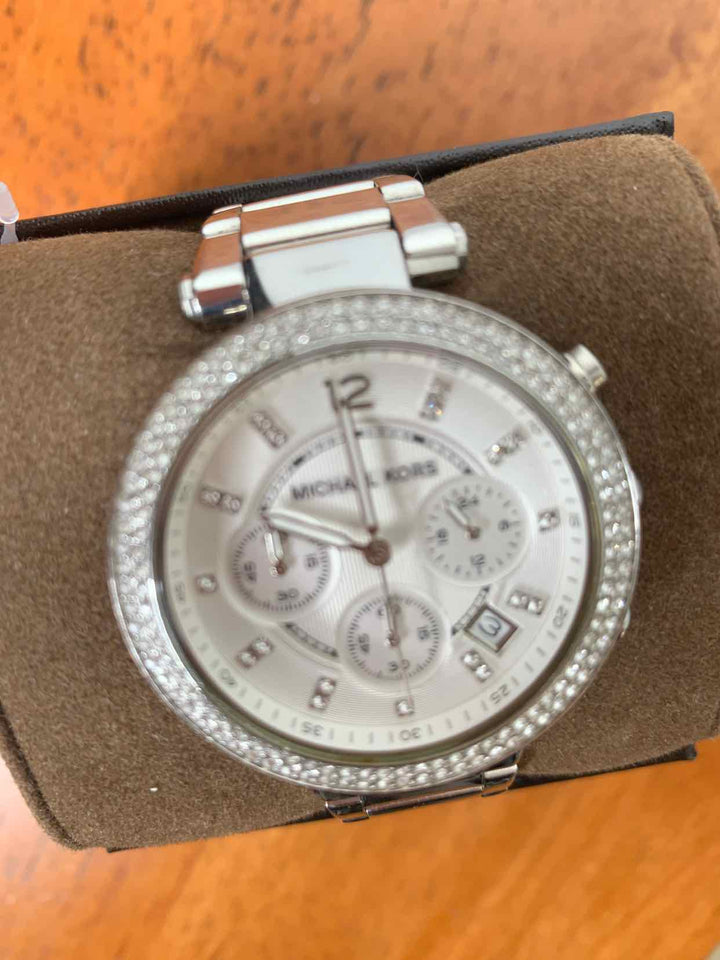 Michael Kors Size Large silver Watch