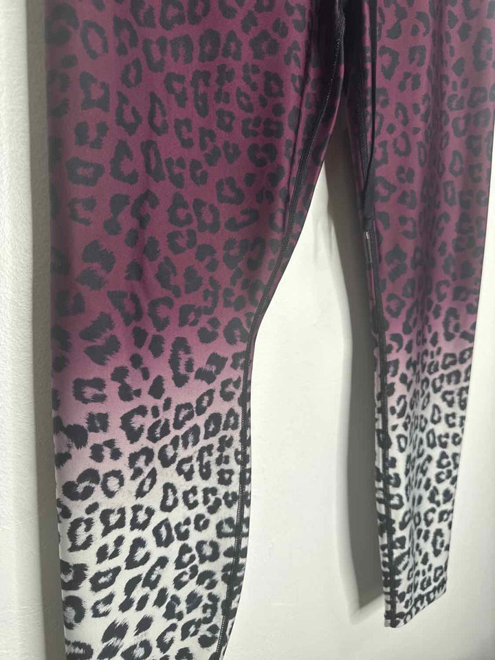 Women Size 4 Good American Animal Print athletic pant