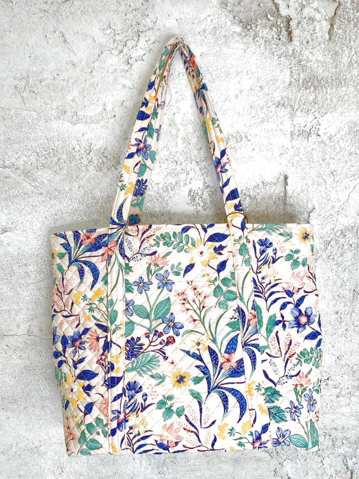 Vera Bradley floral tote bag