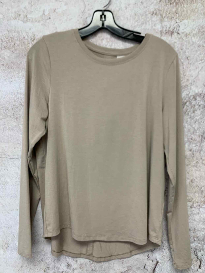 Athleta Women Size S tan athletic top
