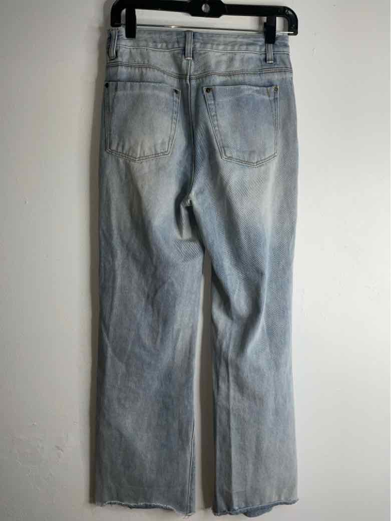 a loves a Size 25 Denim Good Holes Jeans