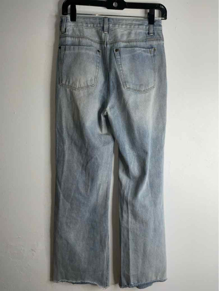 a loves a Size 25 Denim Good Holes Jeans