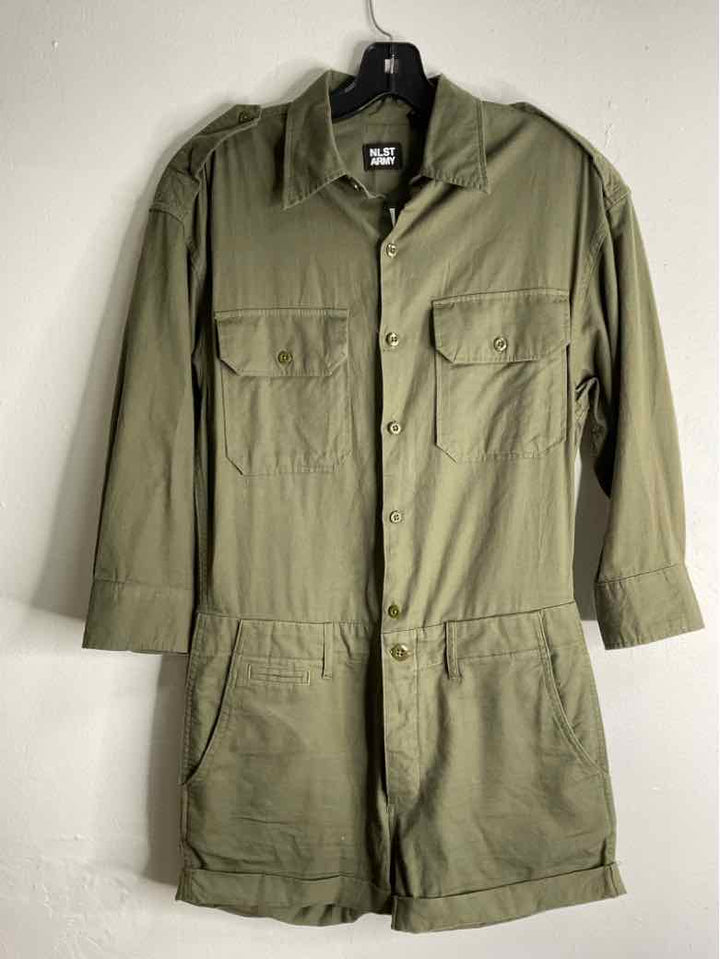 NLST Size S Green Collar romper