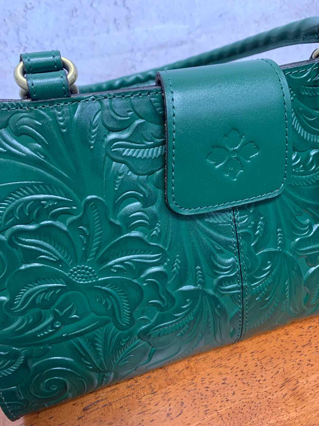 Patricia Nash Green shoulder bag