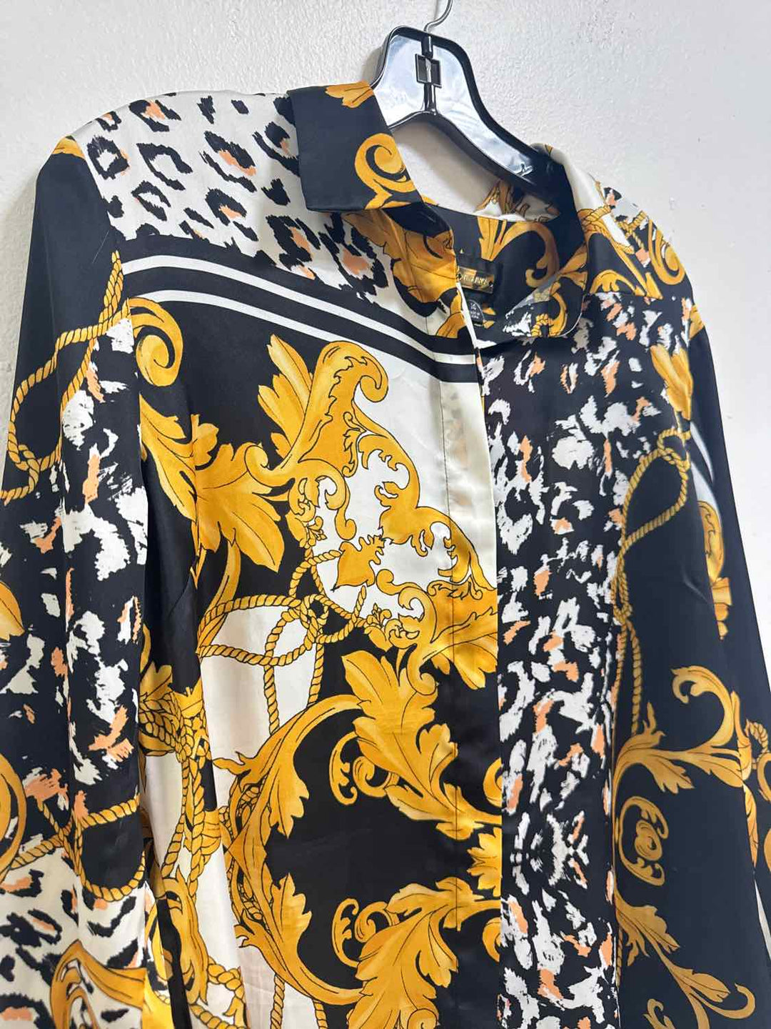 Alexia Admor Size 14 Gold Black long sleeve top