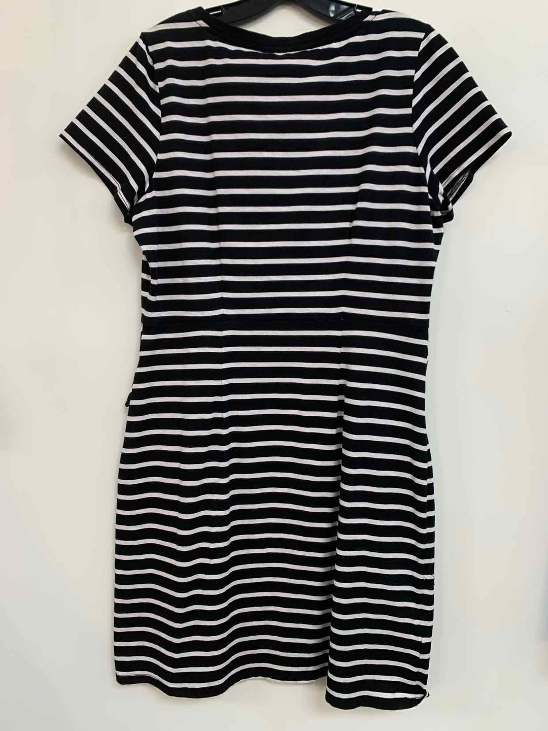 Tommy Bahama Size M Black Print NWT sundress