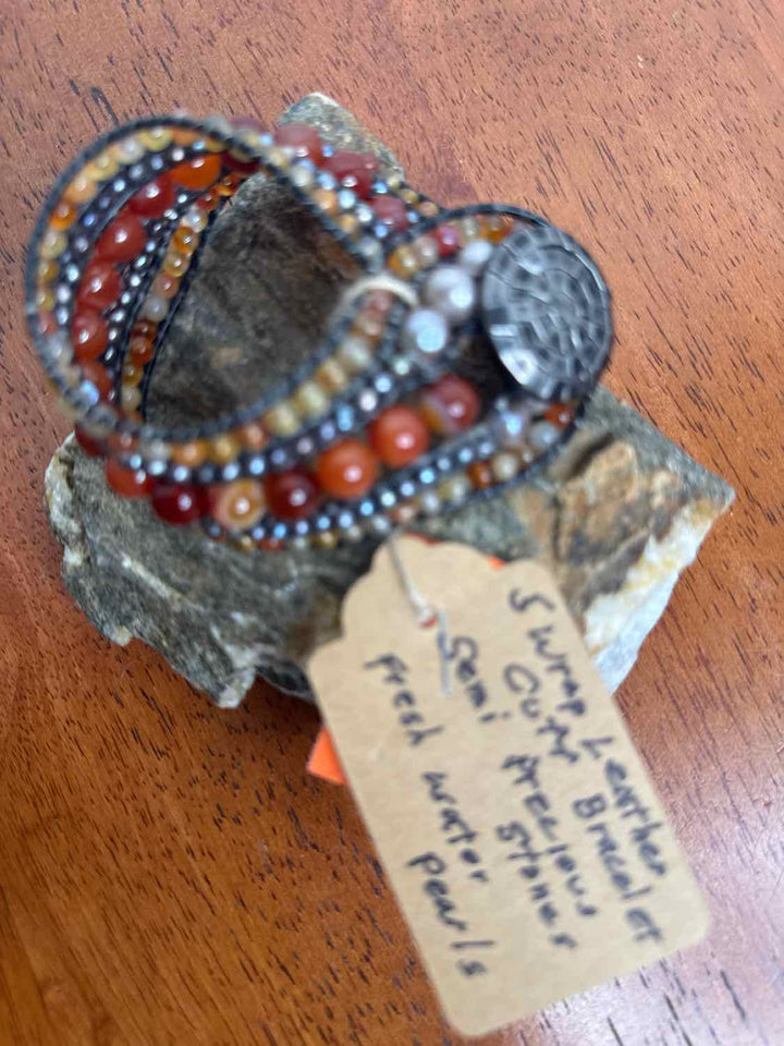 Stone Addiction Size OS Orange Excellent Bracelet