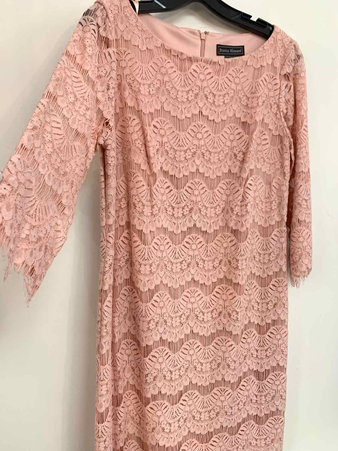 Jessica Howard Size 8 Pink 3/4 sleeve long sleeve dress