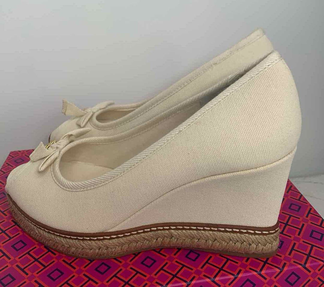 Tory Burch Ivory W Shoe Size 9.5 wedge