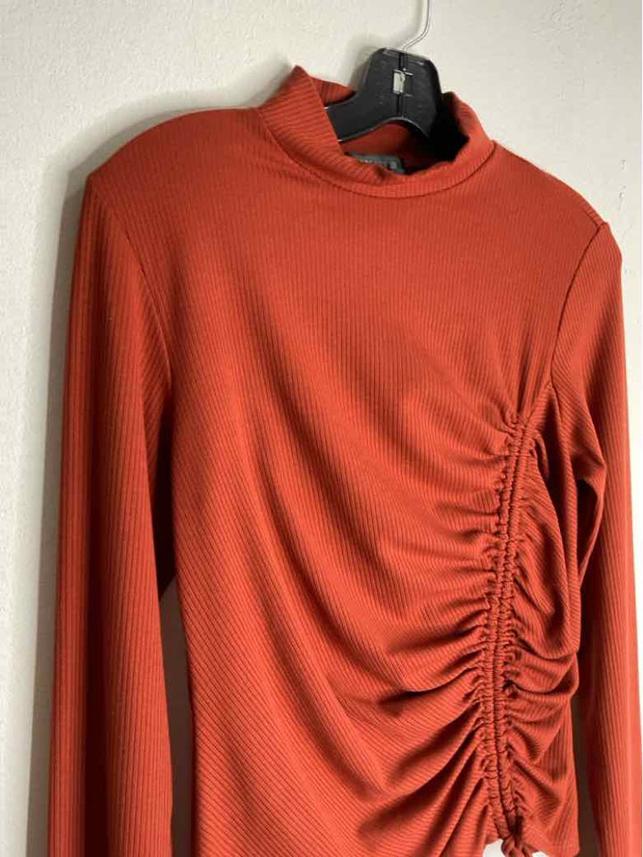 Paperoc Size L Rust High Neck long sleeve top