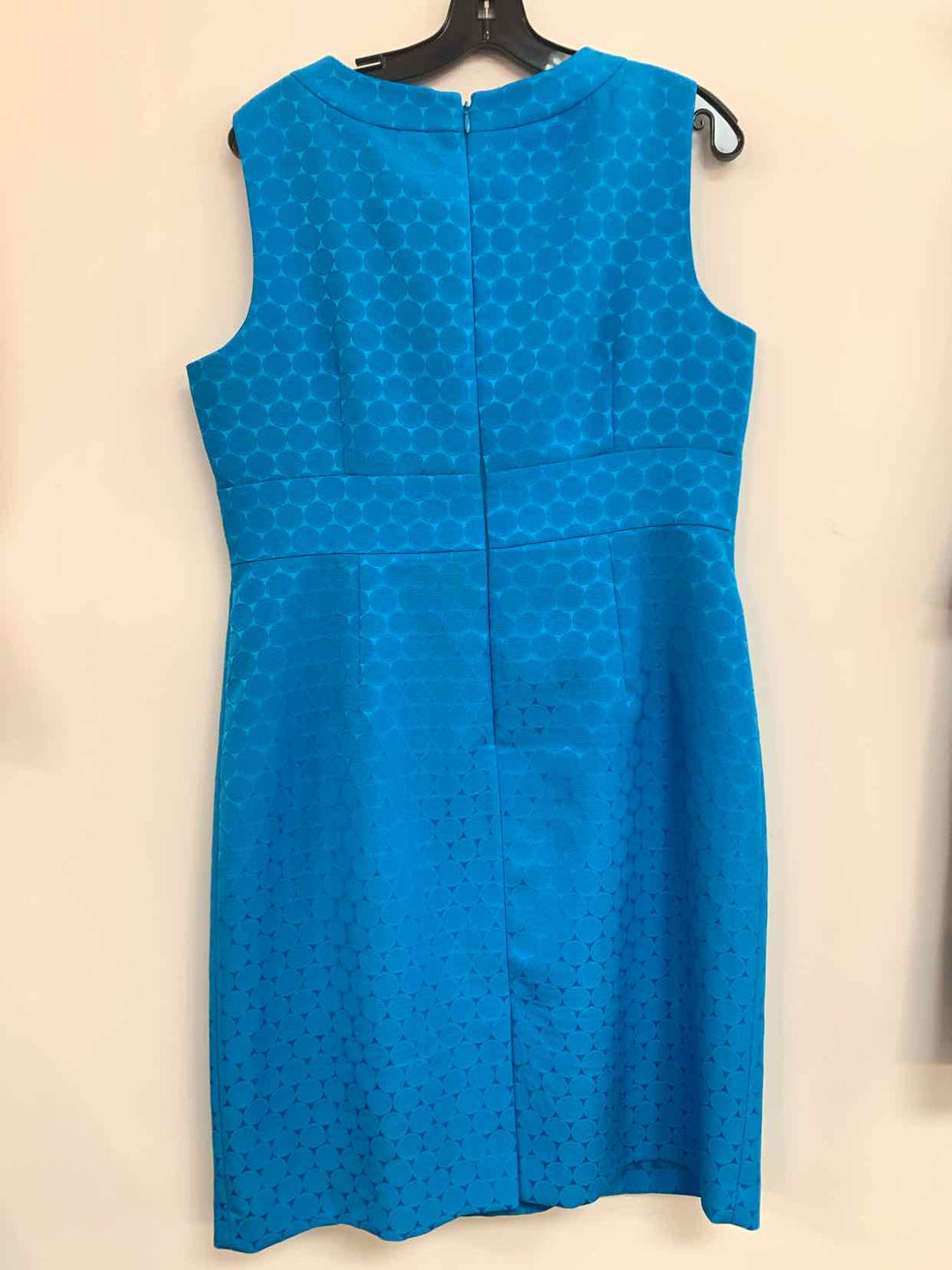 Tahari Size 14 Teal Gold Hardware sleeveless dress