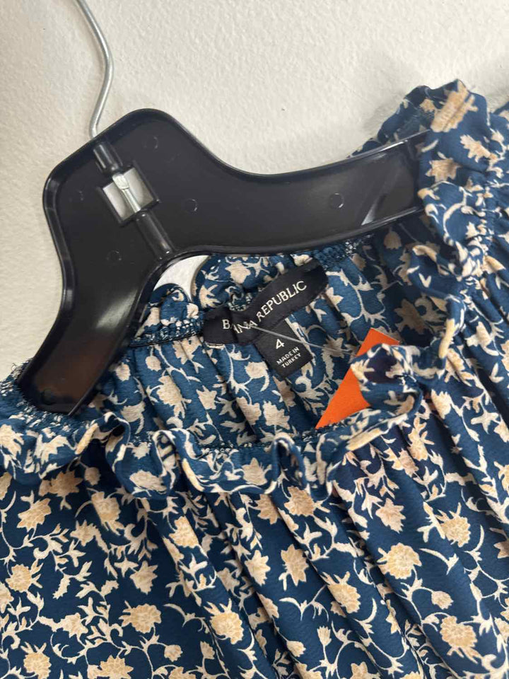Banana Republic Size 4 Blue sleeveless dress