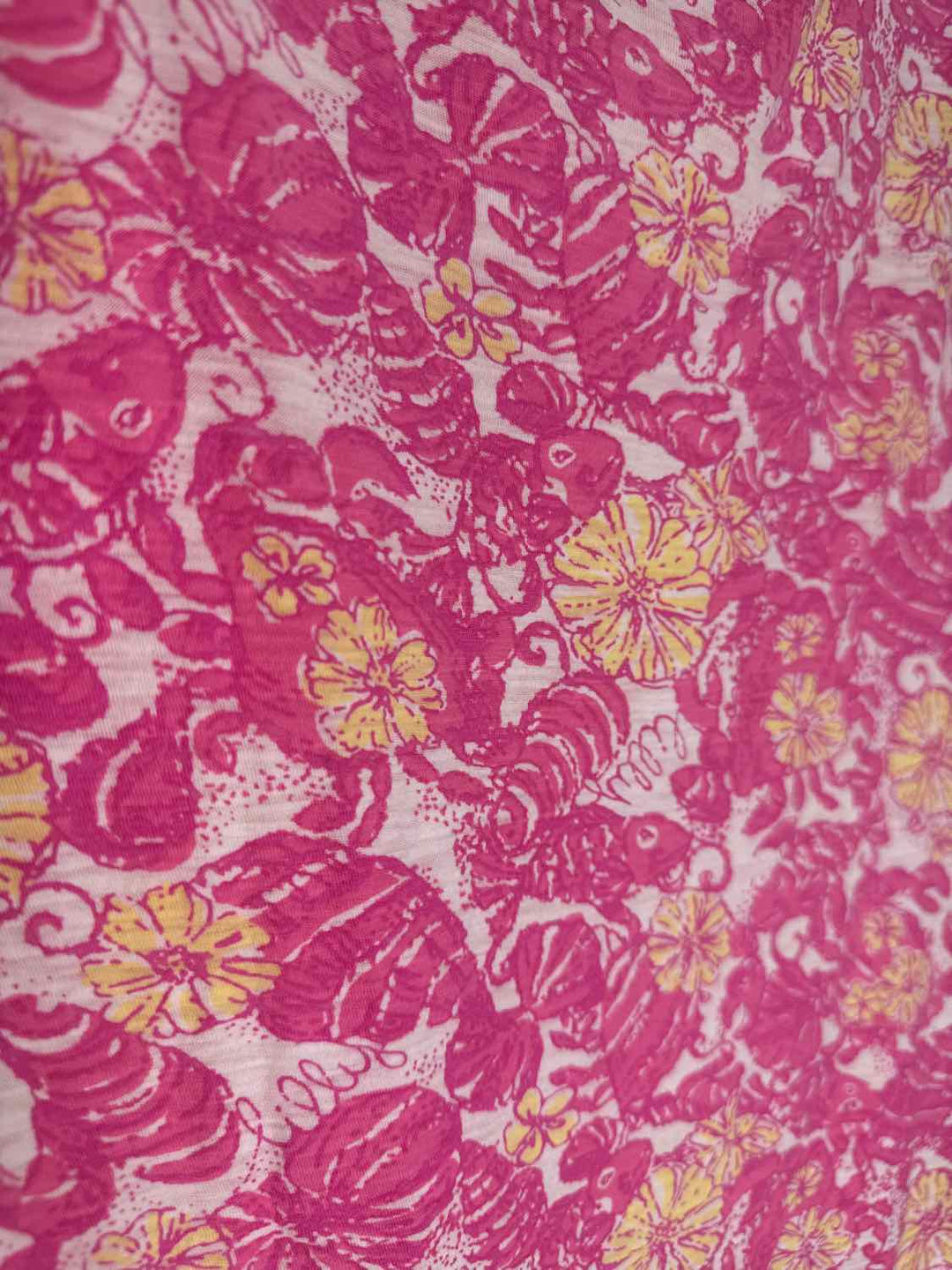 Lilly Pulitzer Size S Pink short sleeve top