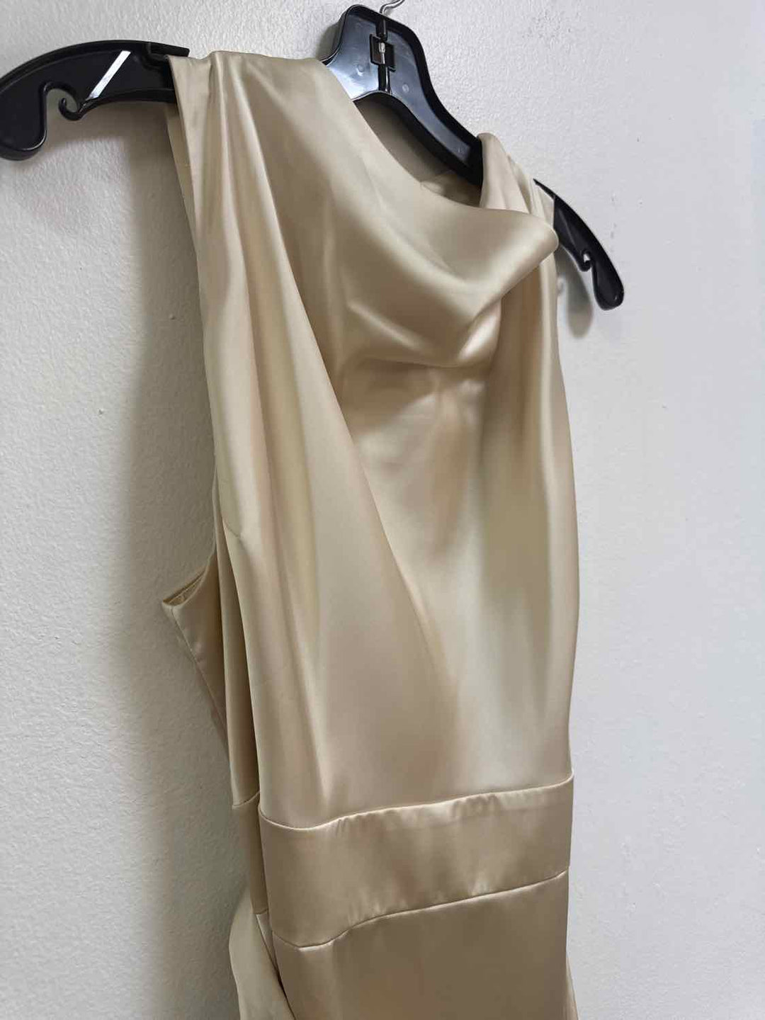 Antonio Melani Size 14 Beige NWT Belted sleeveless dress