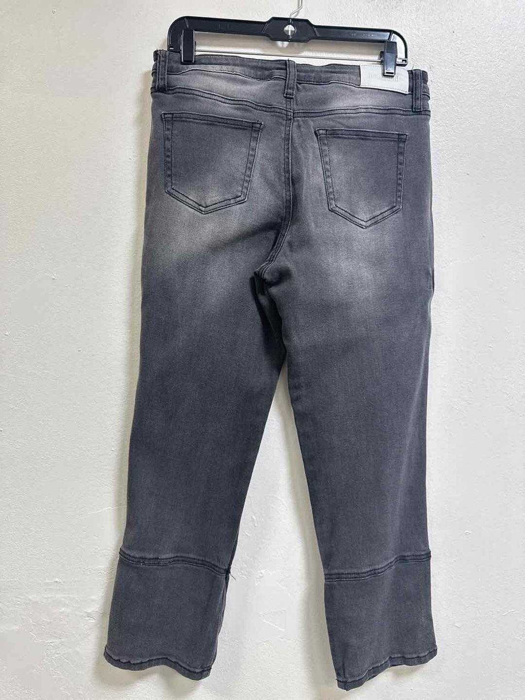 Hydraulic Size 10 Denim Washed Out jean capri