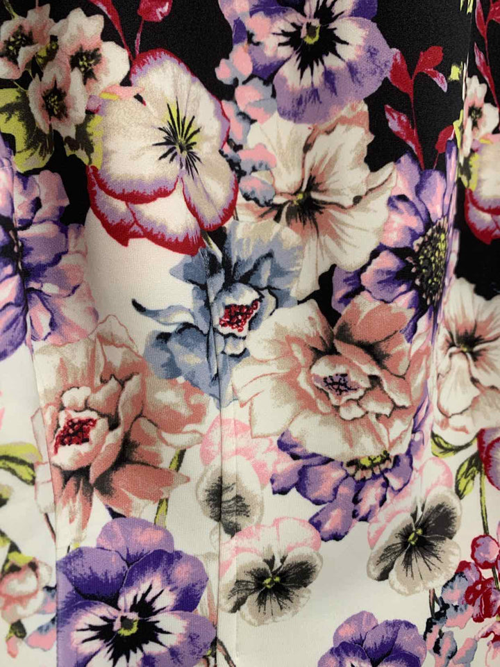 White Black Market Size 10 Floral Blk & White sleeveless dress