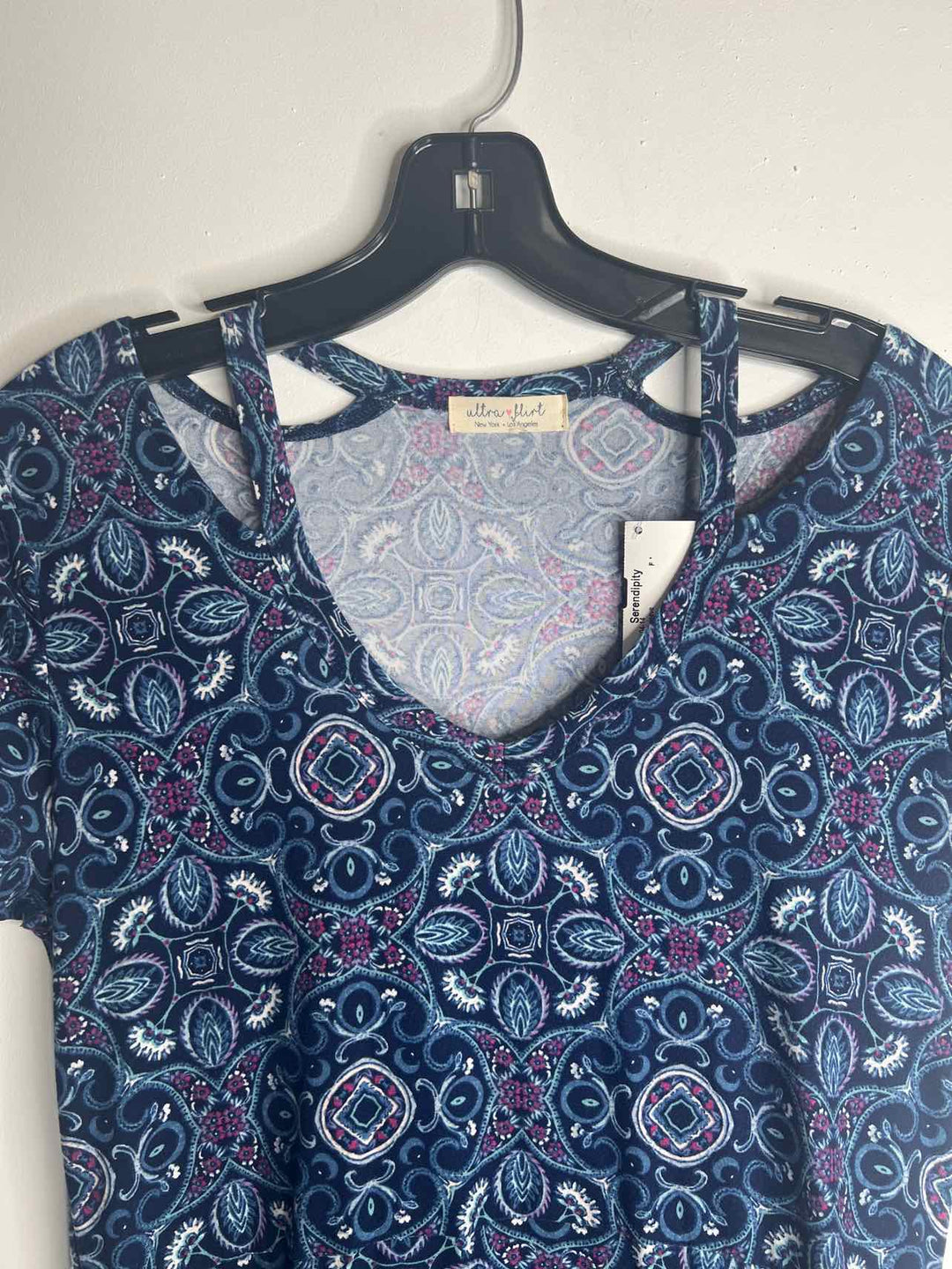 Women Size M Ultra Flirt Blue short sleeve