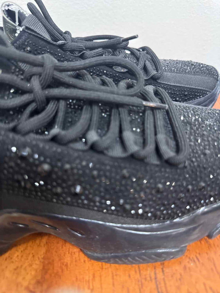 Steve Madden Shoe Size 8.5 Black athletic sneaker