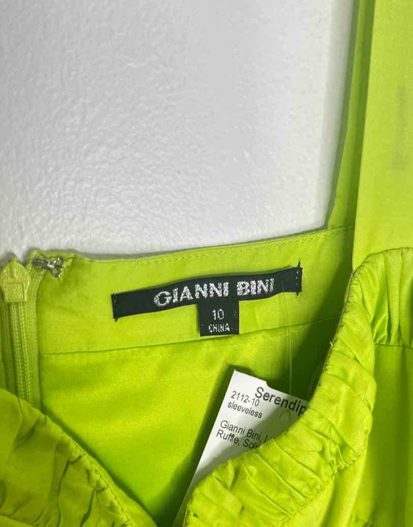 Gianni Bini Size 10 Lime Green Solid sleeveless
