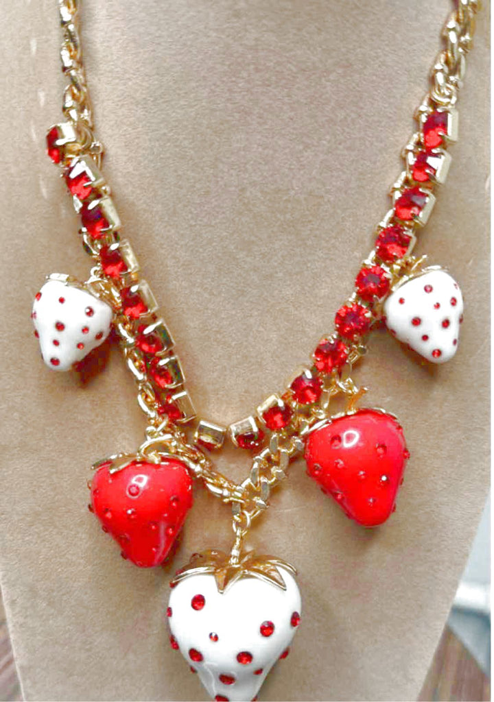 Betsey Johnson Size Large Red Necklace Set Earrings