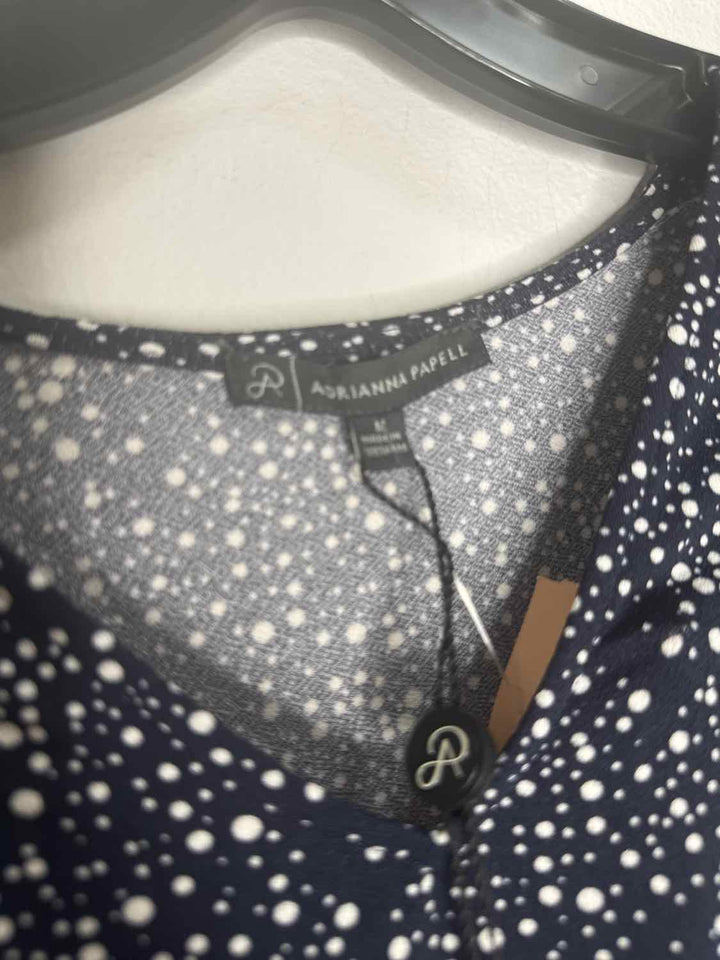 Adrianna Papell Size M Black short sleeve top