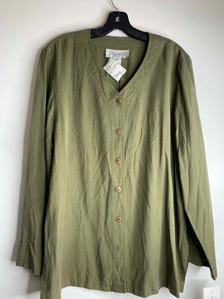 Jones of New York Sport Women Size 12 Olive long sleeve top