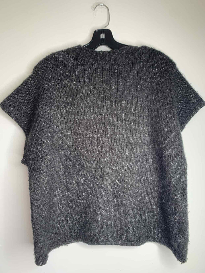 kenji Women Size M Grey short sleeve top