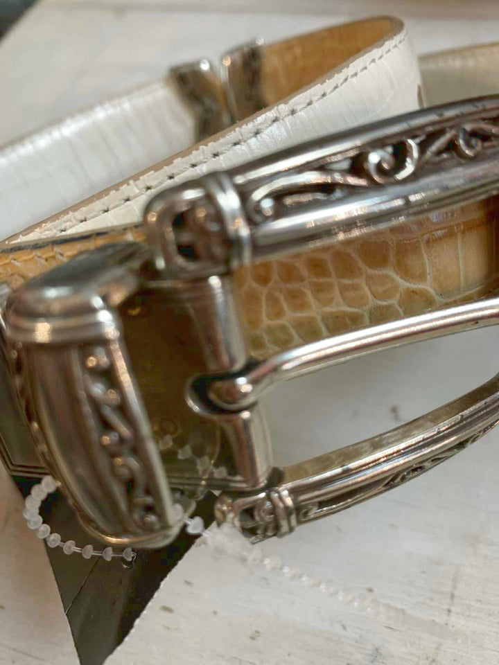 Brighton Size Large White Belt
