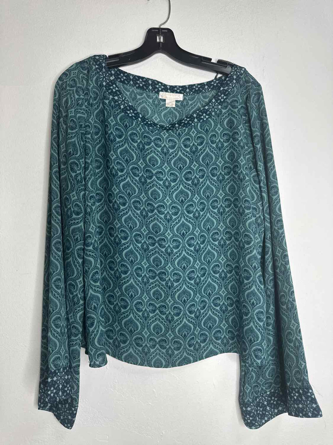 Finn & Grace Size L Teal Wide Sleeve long sleeve top