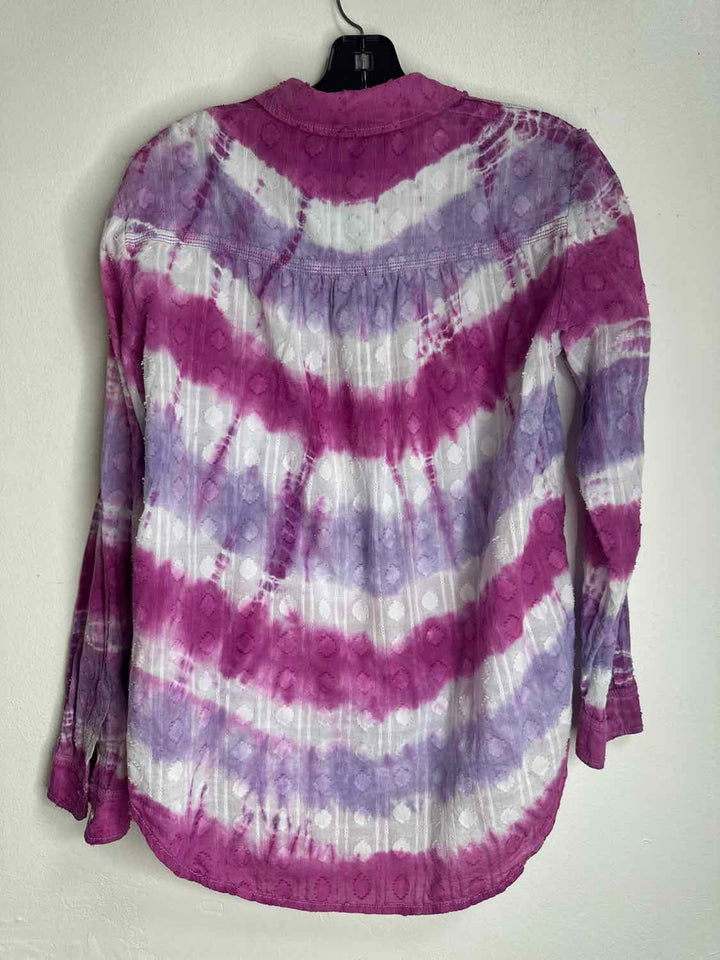Pilcro Size S Pink Button Down Tye Dye long sleeve top