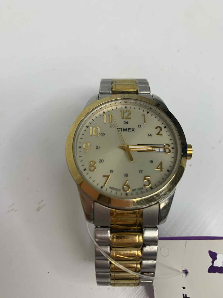 Timex Size M/L gold Watch