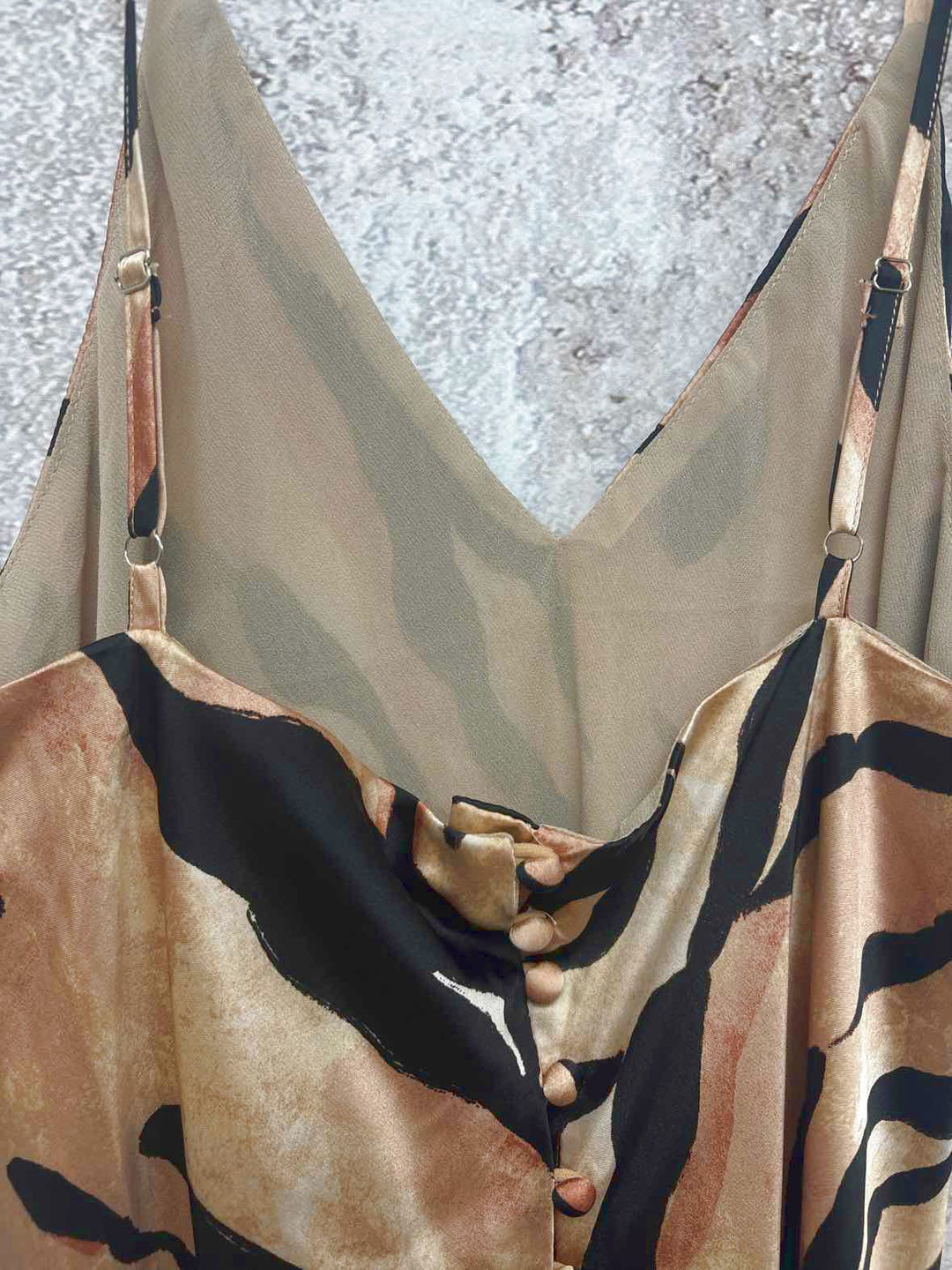 Dress Forum Size L NWT spaghetti strap dress