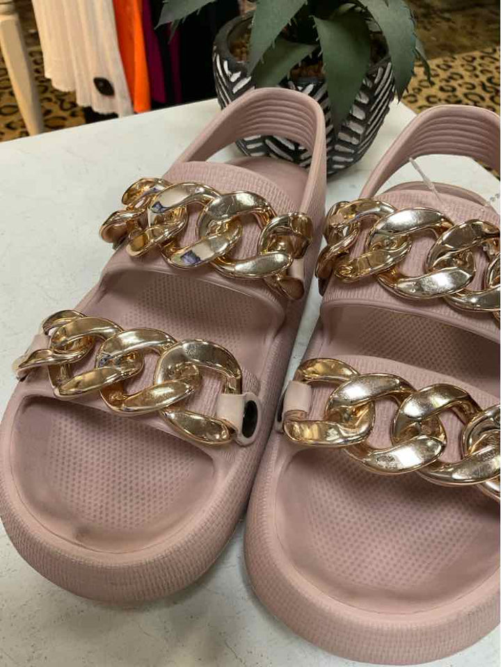 Kenneth Cole Shoe Size 8 Pink flat sandal