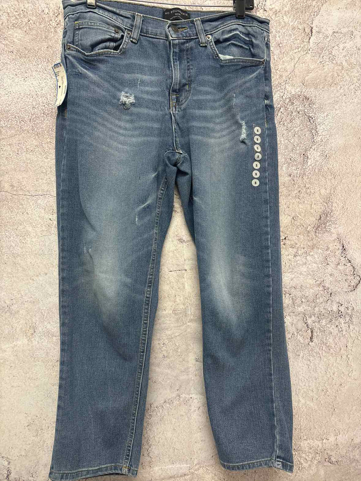 No Boundaries Size 32 Denim jean capri
