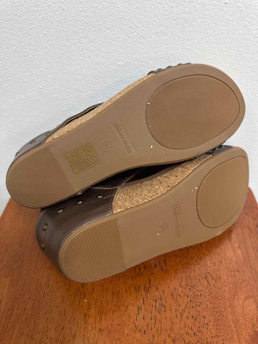 Dream Pairs Shoe Size 11 Camel medium heel
