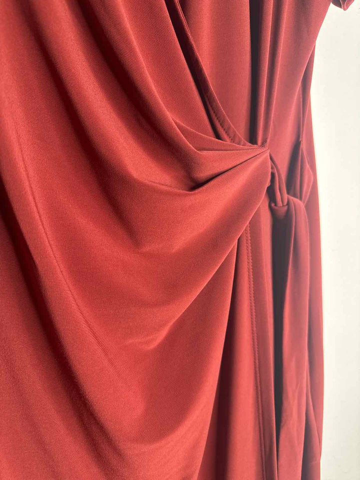 Anne Klein Size 16 Red short sleeve