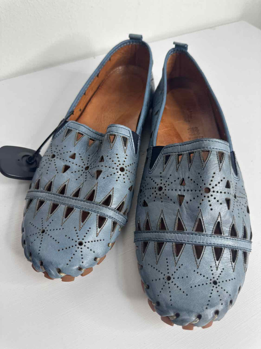 Spring Step Shoe Size 10 Blue flat shoe